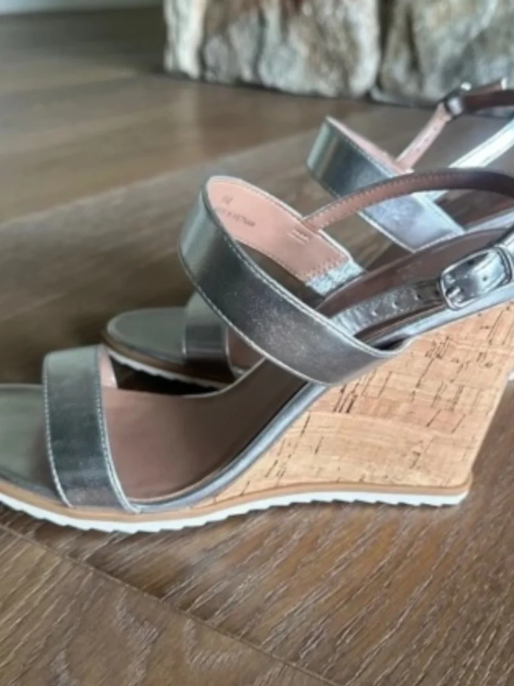 LINEA PAOLO Elara Wedge Sandal Silver Metallic Slingback 3.5